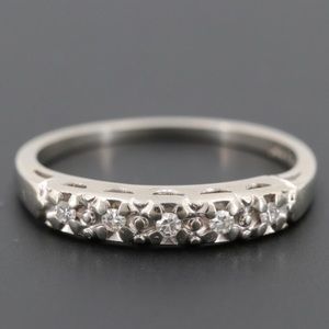 14K White Gold Diamond Band